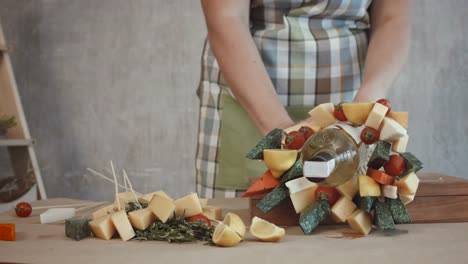 Creating-edible-bouquet-arrangement-at-workplace