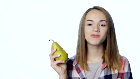 Sonriente-niña-mordida-grande-verde-pera-manzana