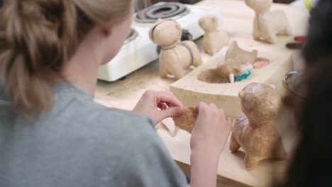 Proceso-de-producción-de-juguetes-Paper-Mache