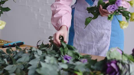 View-of-florist-arranging-different-flowers