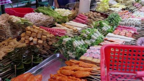 Alimento-tradicional-chino-calle-mercado-Lanzhou-China-Asia