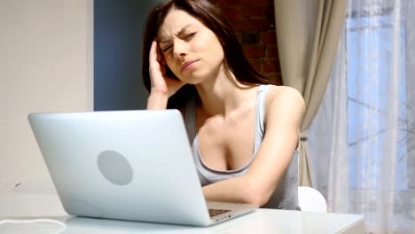 Pensive-Thinking-Woman-Working-on-Laptop,-Sitting-on-Stairs