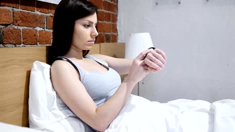 Woman-Using-Smartwatch-for-Reading-Email-and-Messages