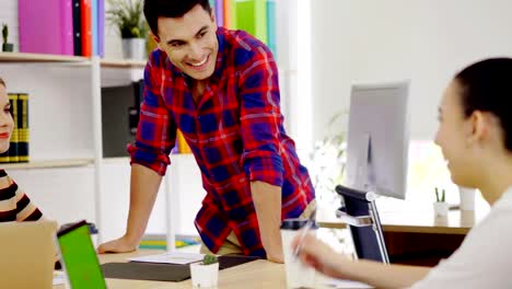 freestyle-casual-mixed-race-people-discussing-and-brainstorm-at-start-up-office