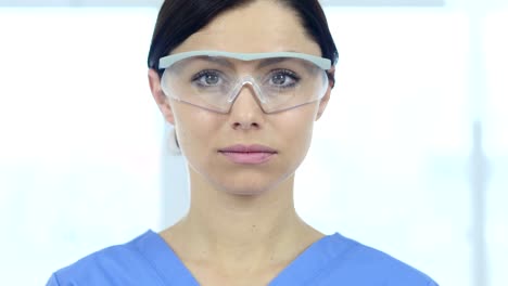 Close-Up-of-Reseach-Scientist,-Doctor-Wearing-Protective-Glasses