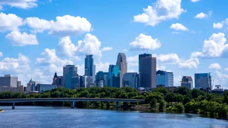 Minneapolis-Skyline---Time-Lapse-4K+