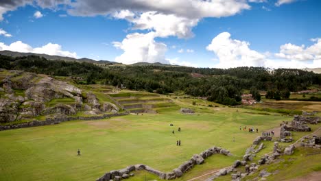 Zeitraffer-Video-von-den-Inka-Ruinen-bei-Sacsaywaman-In-Cusco,-Peru