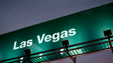 Airplane-Take-off-Las-Vegas-during-a-wonderful-sunrise