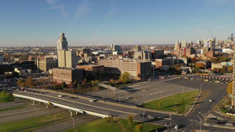 Luftbild-Camden-New-Jersey-Innenstadt-Skyline-Mautbrücke-Eingang