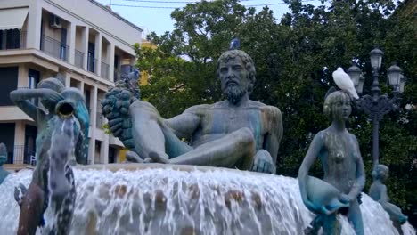 Turia-Brunnen-auf-dem-Virgin-Square-in-Valencia,-Spanien