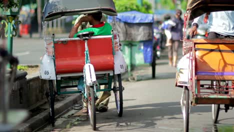 transportation-with-cyclo-in-indonesia