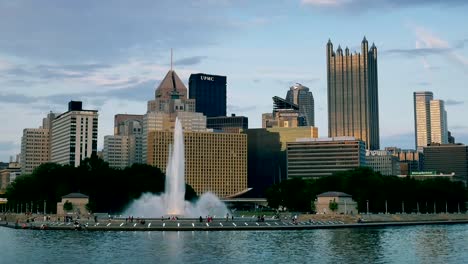 PITTSBURGH,-PA---Circa-May,-2015---An-evening-establishing-shot-of-the-iconic-fountain-at-The-Point-in-downtown-Pittsburgh,-PA.