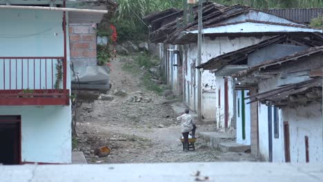 Calle-Aldea-La-Granja