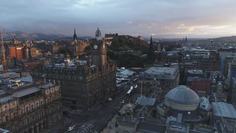 Aerial-view-of-Edinburgh,-Scotland