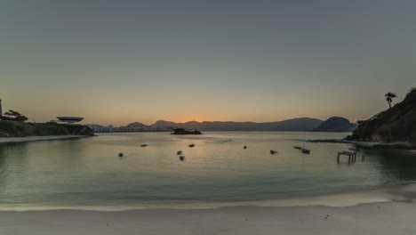 Timelapse-dawn-lookout-Mac-niteroi-museum