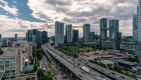 Gardiner-Expressway-Traffic