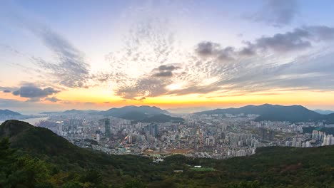 4K.-Tiempo-lapso-ciudad-de-vista-de-Busan-Corea-del-sur