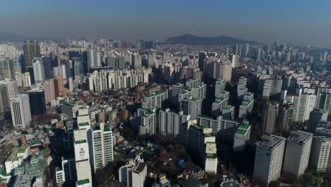 Aerial-of-Seoul,-South-Korea