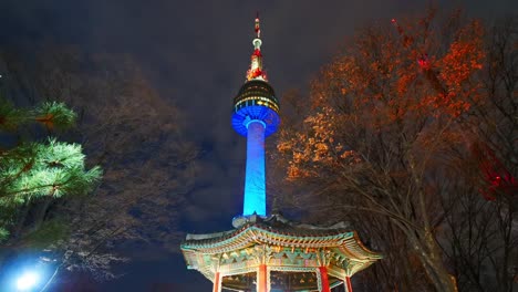 N-torre-de-Seúl-en-Corea-del-Sur-Seúl