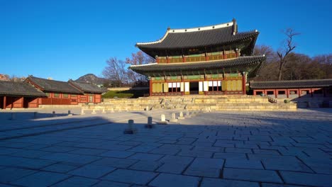 Schöne-Gebäude-Architektur-Gyeongbokgung-Palast-in-Südkorea