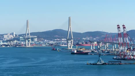 Timelapse-Gwangan-Brücke-und-Haeundae-bei-Sonnenuntergang,-Busan-City-Süd-Korea.Timelapse-4k