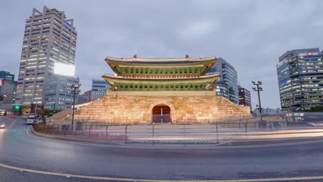 4-k-día-a-la-noche-Lapso-de-tiempo-Heunginjimun-puerta,-seoul-Corea