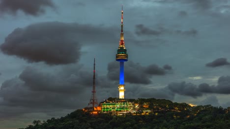 Time-Lapse-of-Seoul-tower-South-Korea.