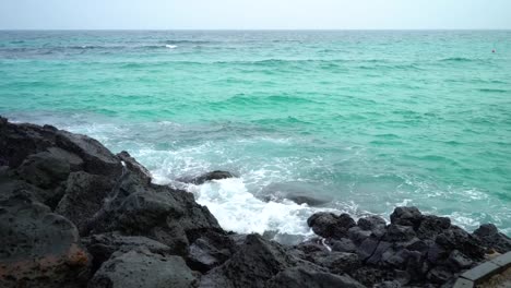 Jeju-island-waving-in-the-sea