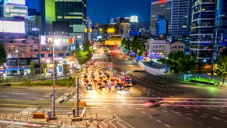 Zeitraffer-des-Verkehrs-in-Seoul-City-und-Namdaemun-Tor,-Südkorea