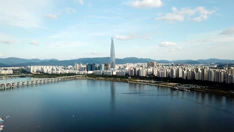 Vista-aérea-del-skyline-de-la-ciudad-de-Seúl-Corea-del-sur.