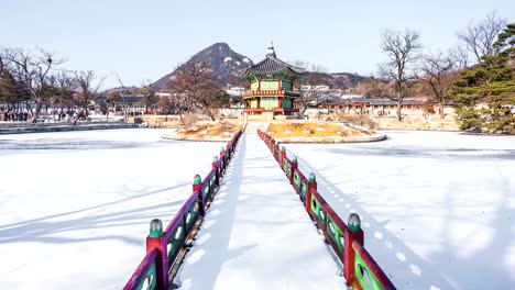 Zeitraffer-Winterschnee-Gyeongbok-Palast-in-Seoul,-Südkorea