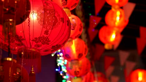 Chinese-new-year-lanterns-in-chinatown-,blessing-text-mean-good-wealth-and-health.