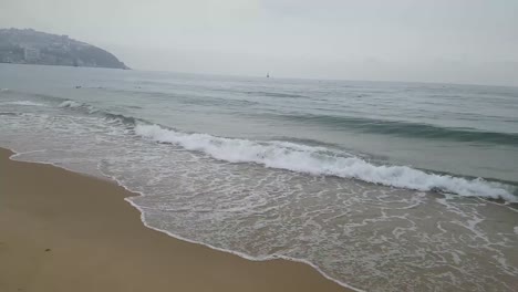 Regnerischen-trüben-Winter-Haeundae-Strand