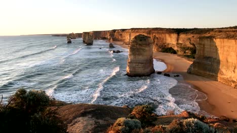 Sonnenuntergang-erschossen,-Blick-nach-Westen-auf-die-zwölf-Apostel-an-der-great-Ocean-road