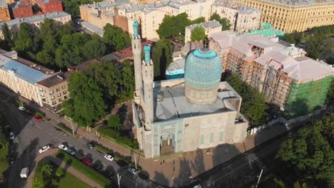 Aerial-beautiful-view-on-the-Cathedral-mosque-in-Saint-Petersburg-in-Russia.-Sunrise-in-early-summer-morning-in-the-city-center