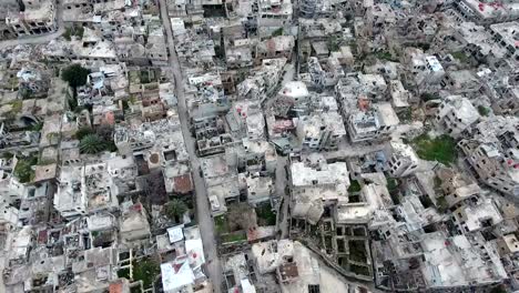 Aerial-view-of-ruined-homs-in-Syria