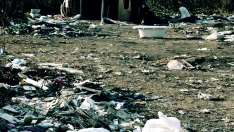 India-Poverty-Slum-Housing-scene