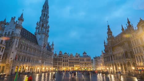 Grand-Place-Grote-Markt-of-Brussels-day-to-night-time-lapse-in-Brussels,-Belgium.