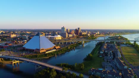 Memphis-Tennessee-Downtown-Drohne-Skyline-Luftüberführung