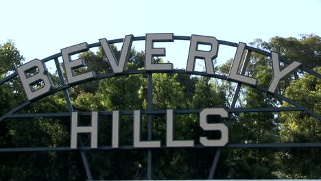 The-Beverly-Hills-sign