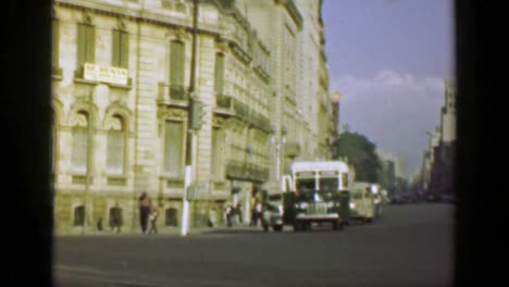 1952:-Classic-städtischen-Busverkehr-shuttles-Straßen-der-Innenstadt.