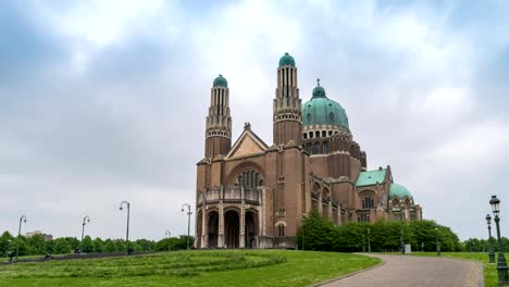 Timelapse-at-Basilica-of-the-Sacred-Heart-of-Brussels-(Sacre-Coeur),-Brussels,-Belgium