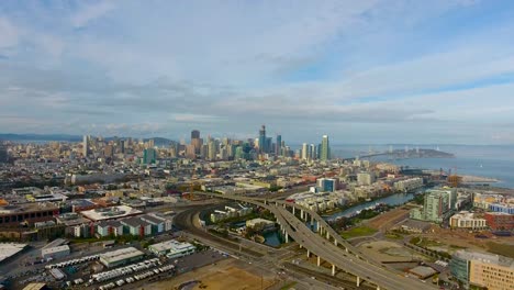 Skyline-von-SF-und-Bay-Bridge