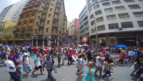 25-de-Marco-street-in-São-Paulo,-Brazil