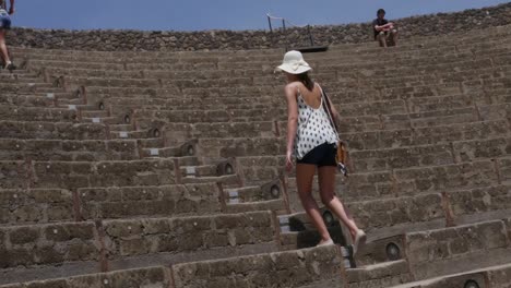 Woman-Discovery-Pompeii,-Italy