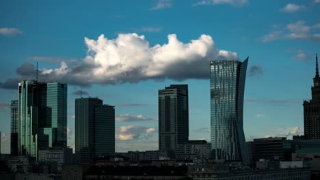 Time-lapse-Of-Warsaw-Skyline-(slider)