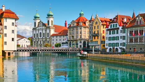 Old-Town-architecture-of-Lucerne,-Switzerland