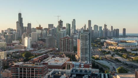 Ciudad-de-Chicago-horizonte-día-a-noche-Timelapse-atardecer