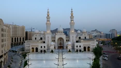 Rajhi-Mosque---Mecca