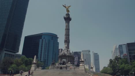 Angel-of-Independence-time-lapse